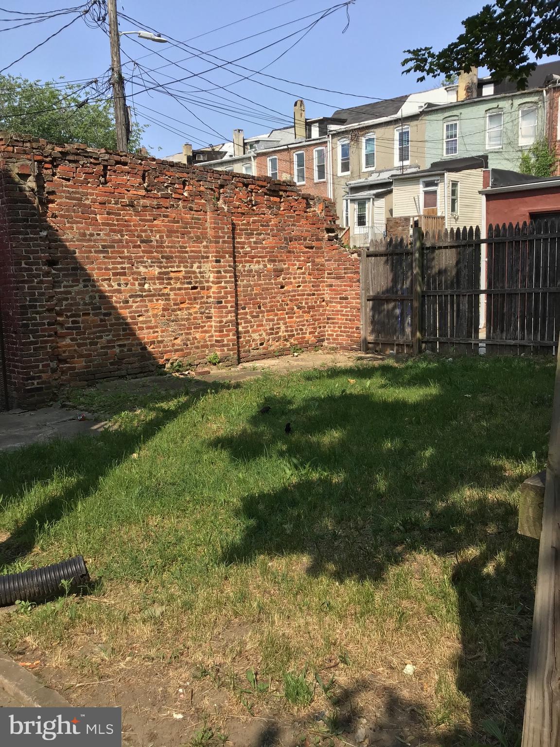 MONDAWMIN - Residential