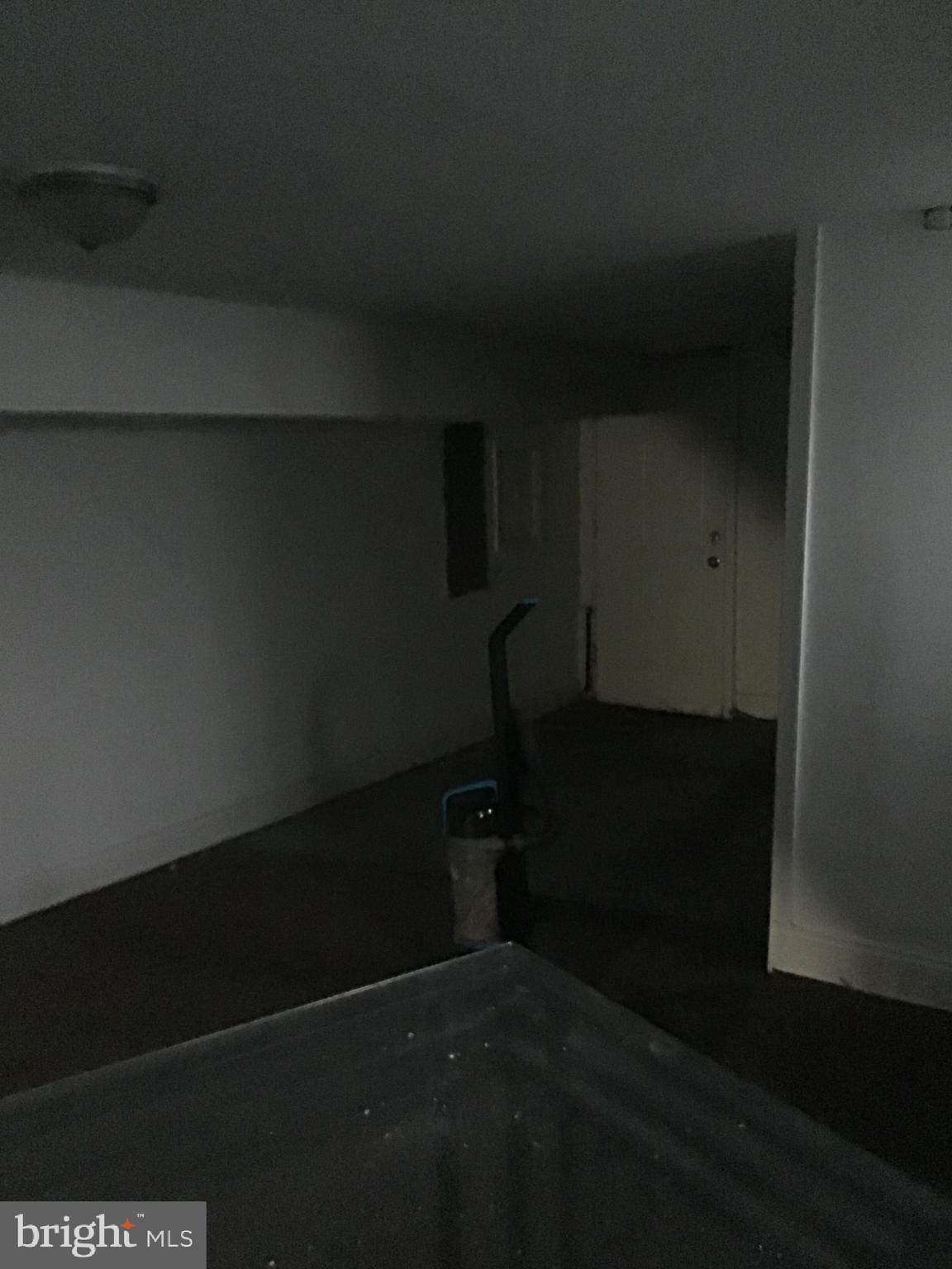 MONDAWMIN - Residential