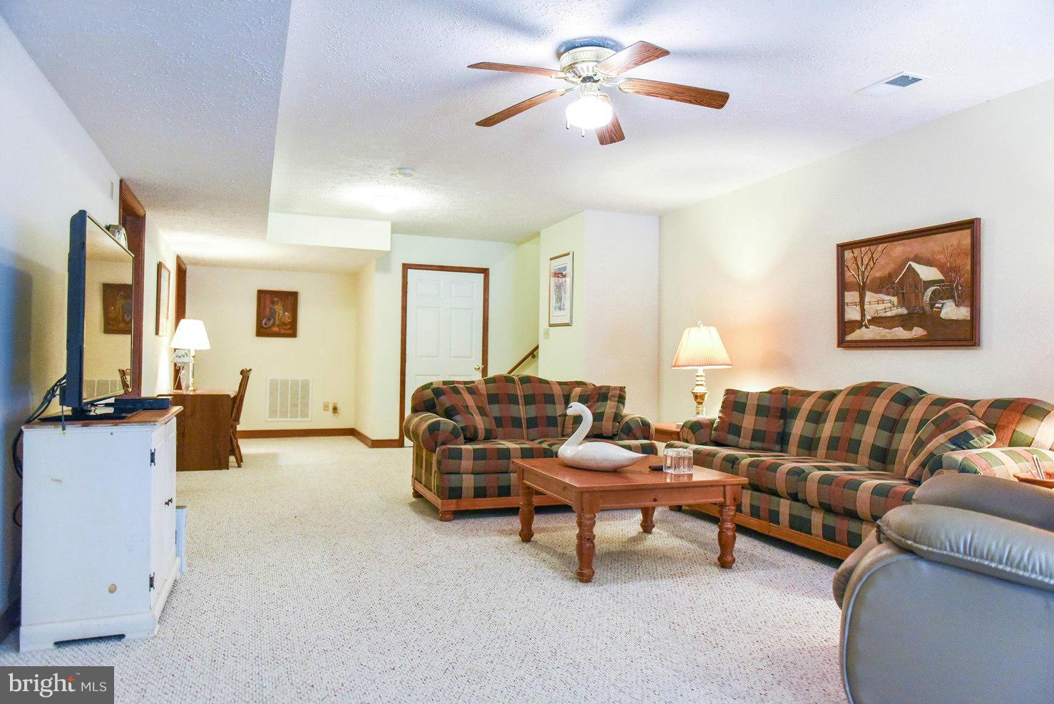 HIDDEN VALLEY SUB - Residential