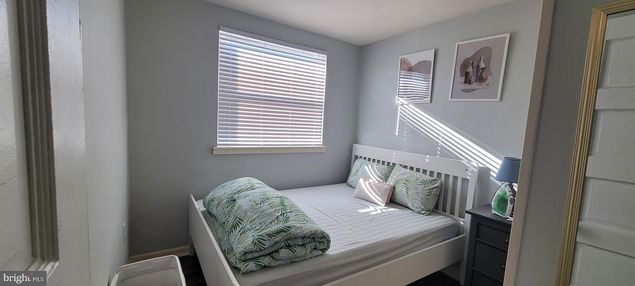 LOWER MOYAMENSING - Residential