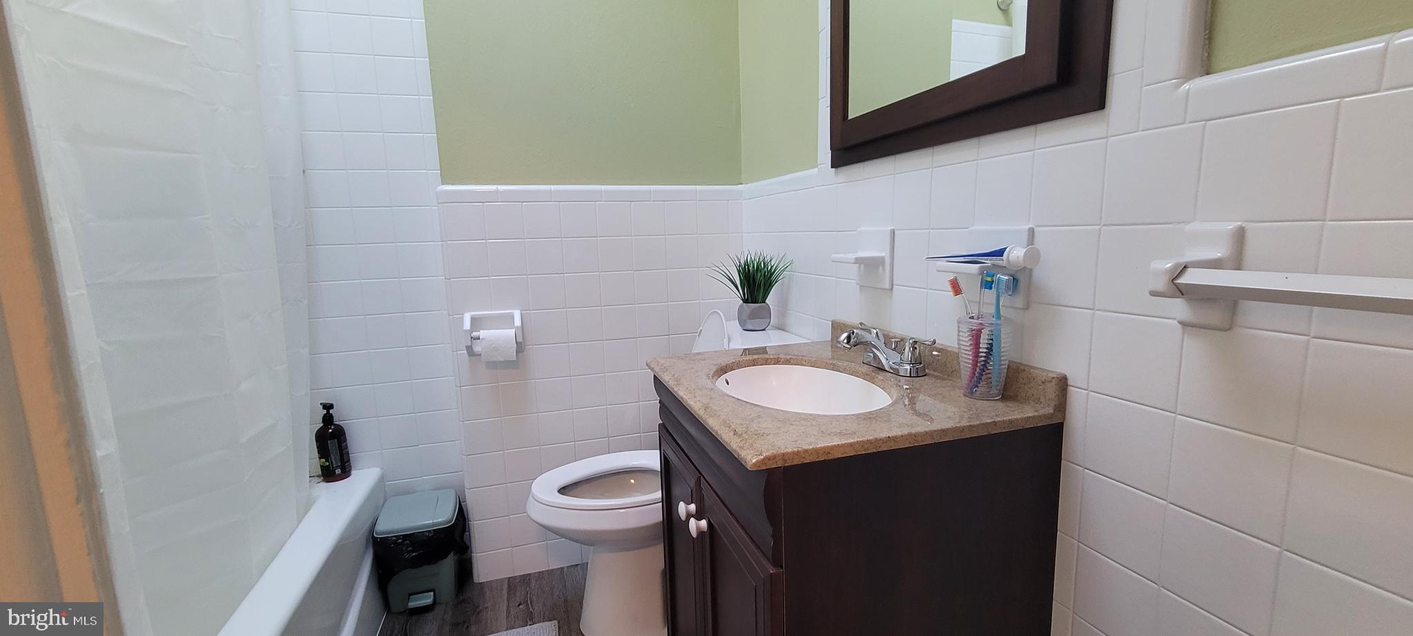 LOWER MOYAMENSING - Residential