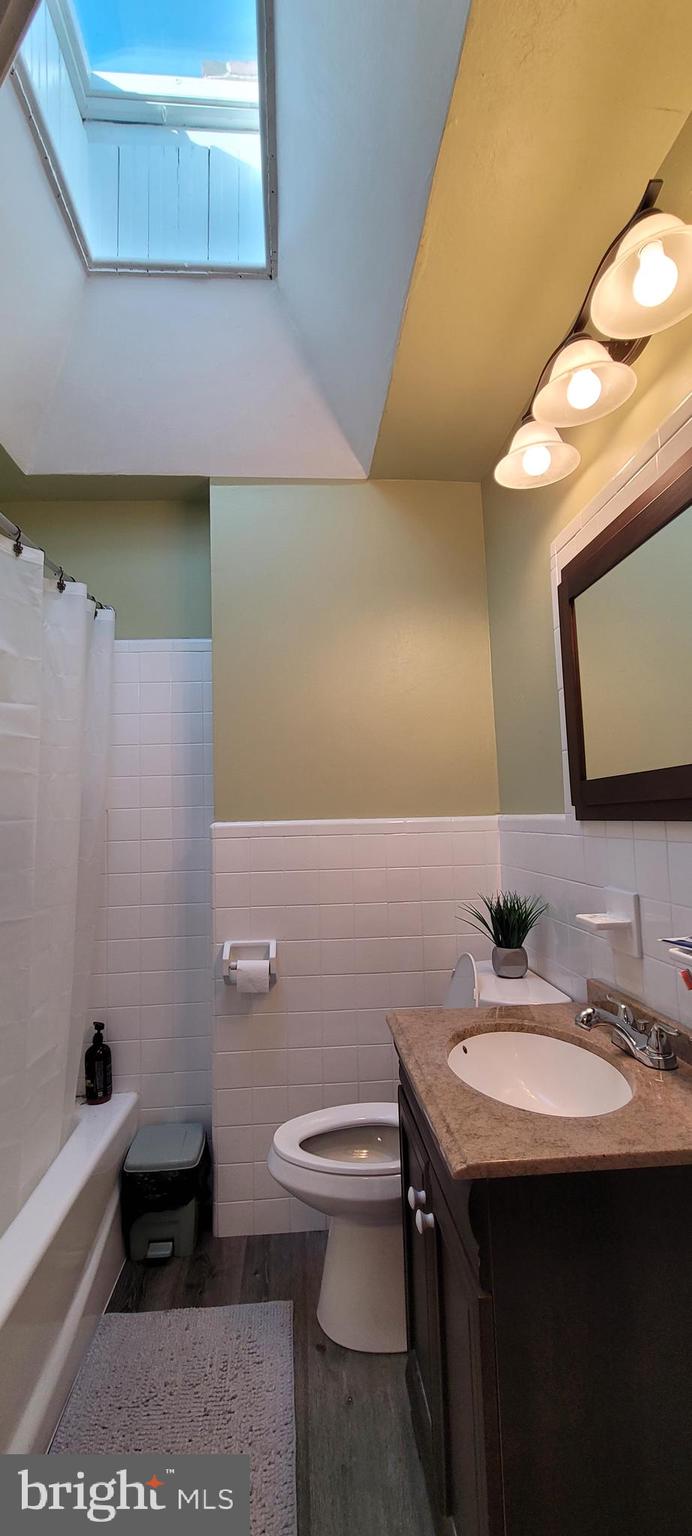 LOWER MOYAMENSING - Residential