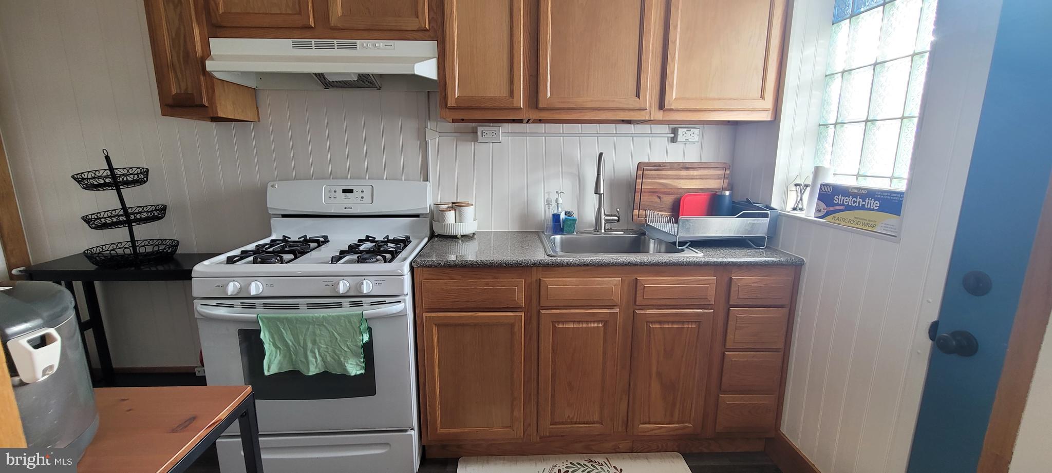 LOWER MOYAMENSING - Residential