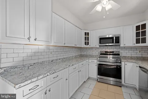 6829 Crescent Ridge Court, Bealeton, VA 22712 - MLS#: VAFQ2015024