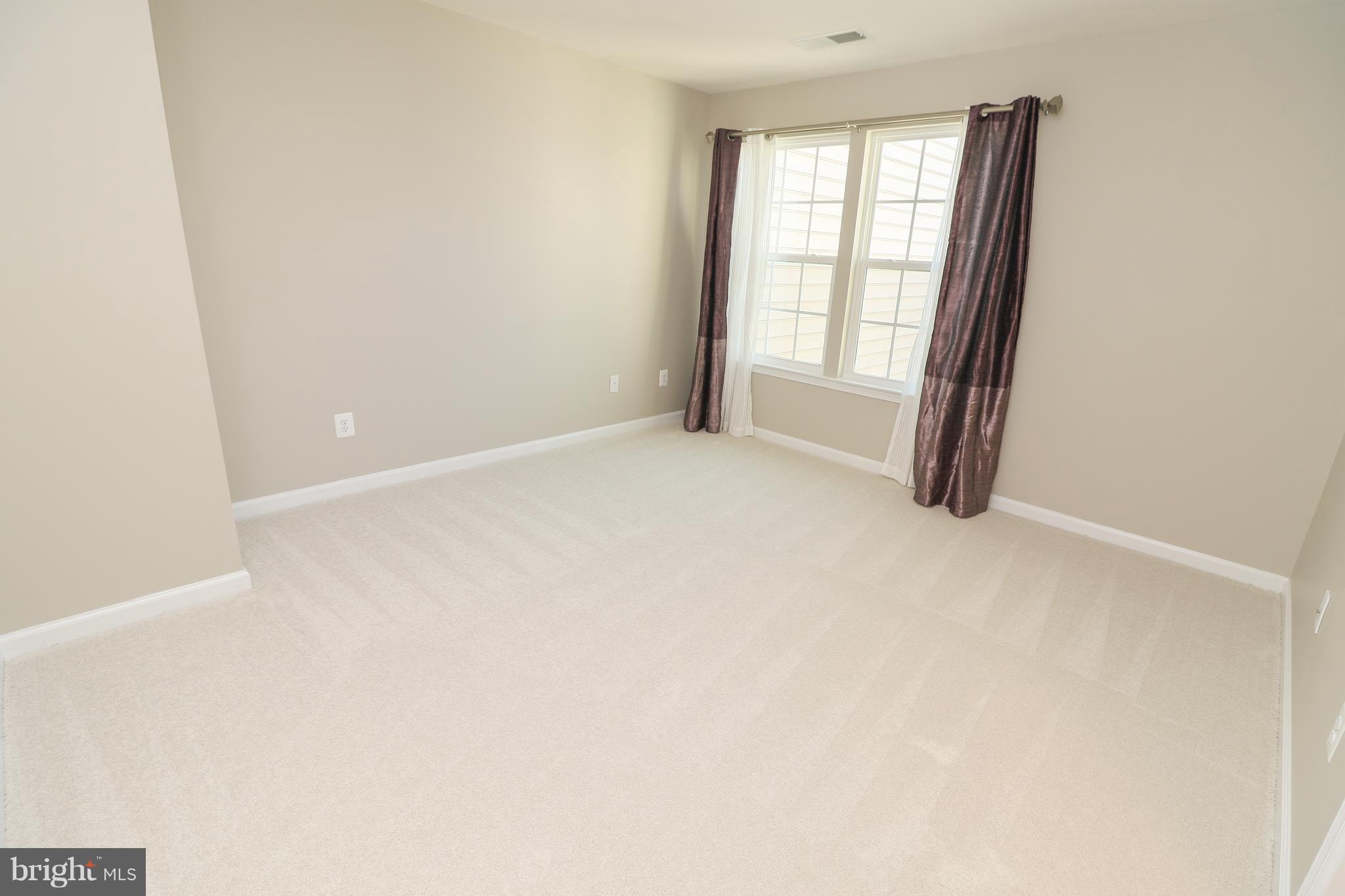 VIRGINIA MANOR CONDOMINIUM - Residential