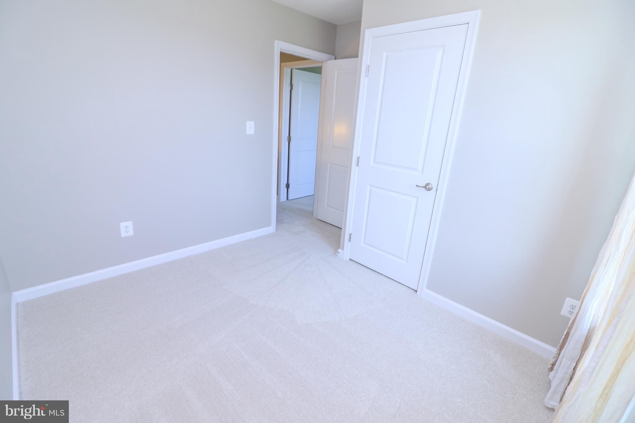 VIRGINIA MANOR CONDOMINIUM - Residential