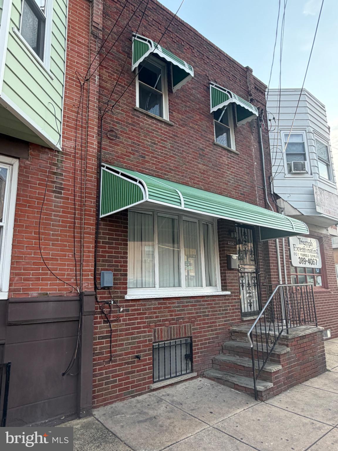 2252 SNYDER AVENUE 00