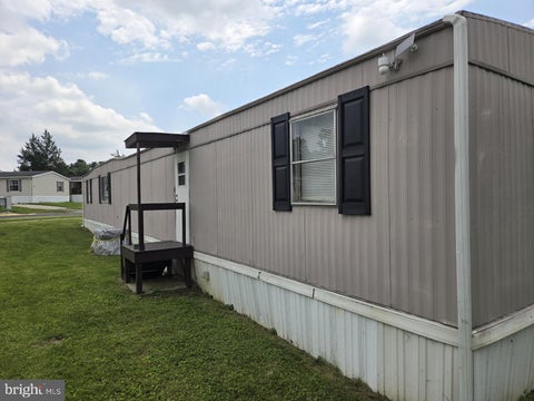 Mobile Home For Sale - 72 Aspen Road<br/> York County, DILLSBURG, PA 17019
