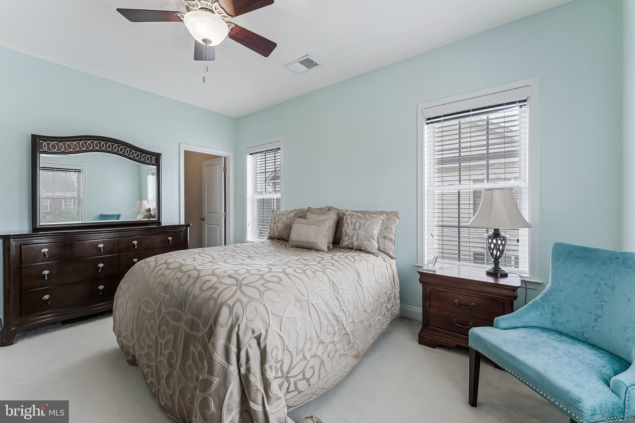 LOUDOUN VALLEY ESTATES 2 - Residential