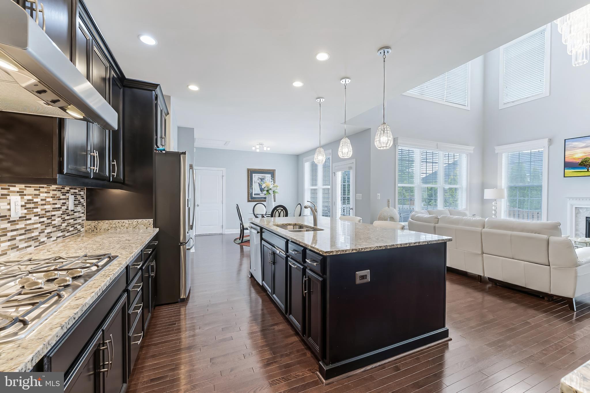 LOUDOUN VALLEY ESTATES 2 - Residential