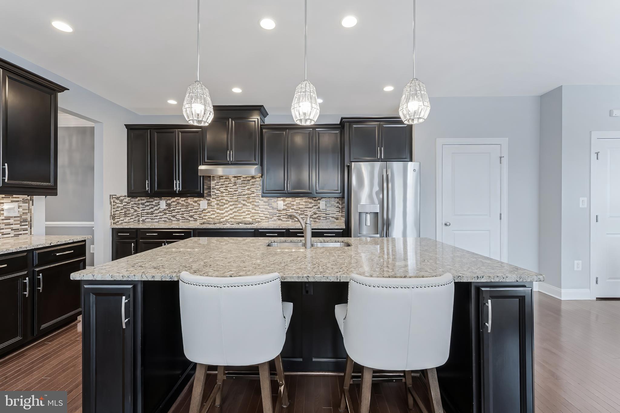 LOUDOUN VALLEY ESTATES 2 - Residential