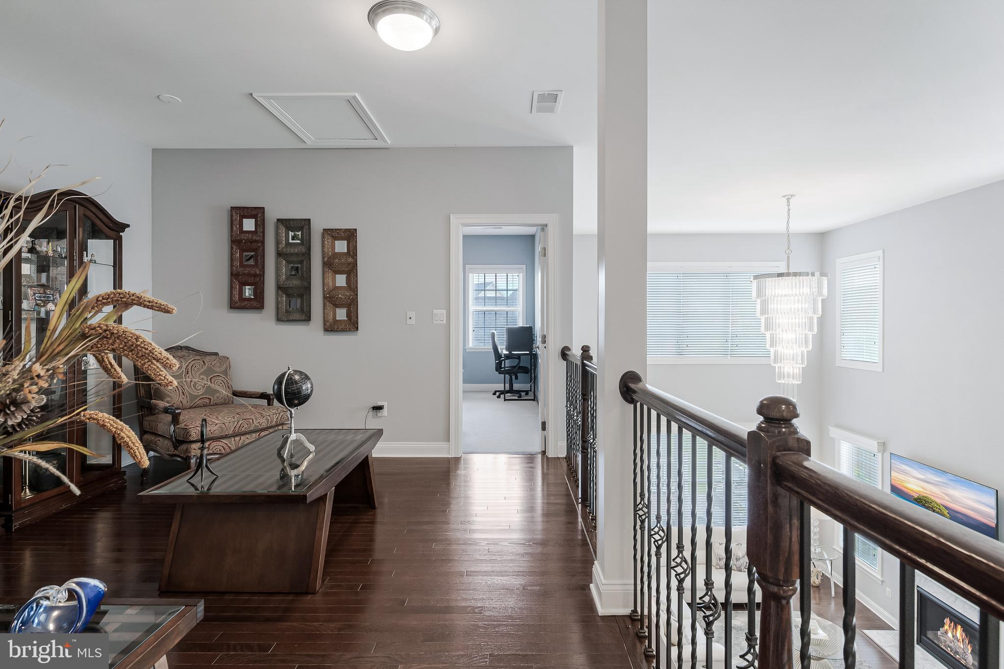 LOUDOUN VALLEY ESTATES 2 - Residential