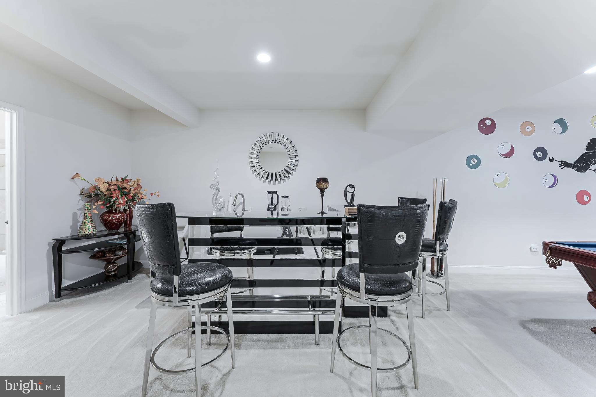 LOUDOUN VALLEY ESTATES 2 - Residential