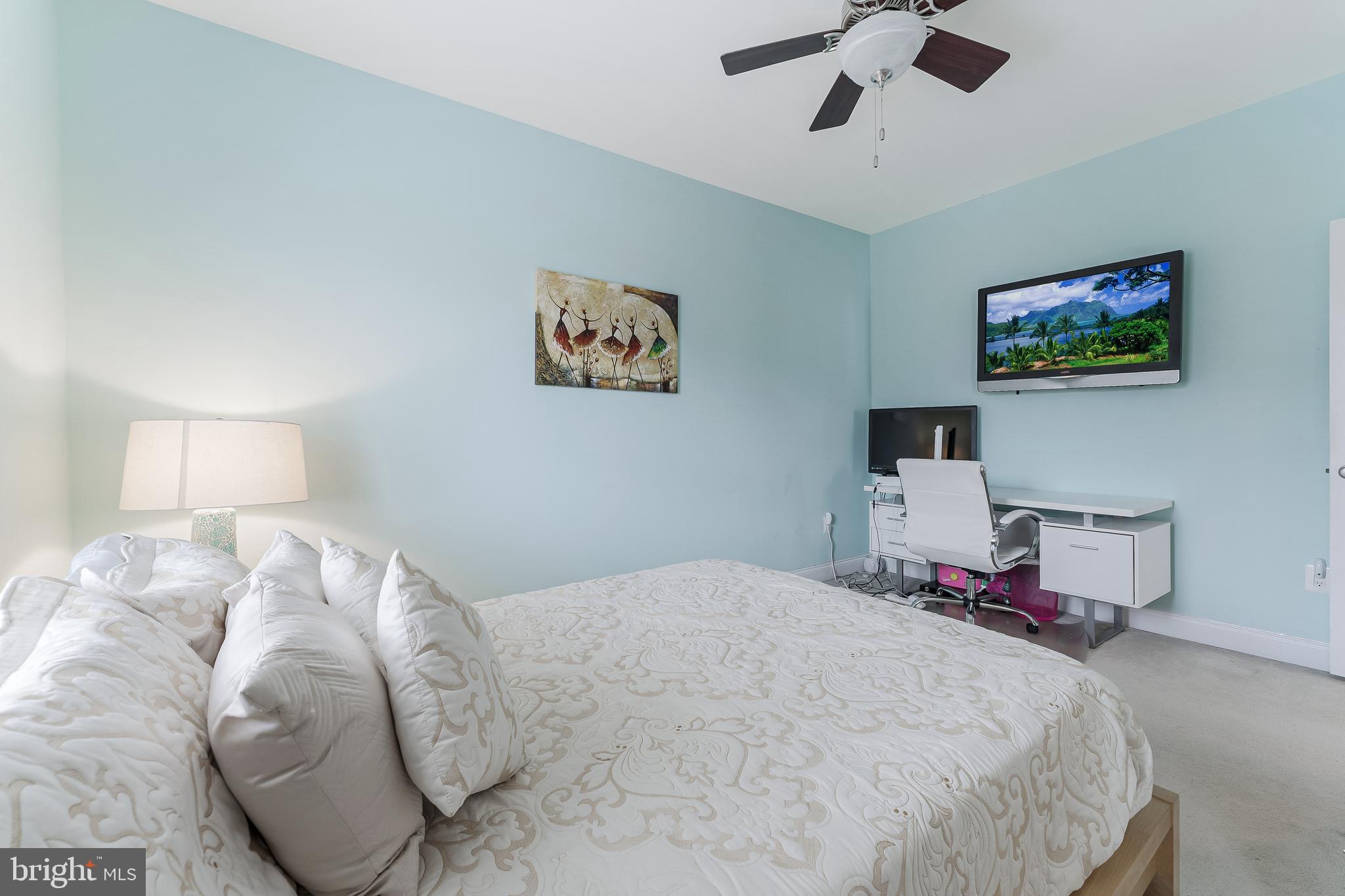 LOUDOUN VALLEY ESTATES 2 - Residential