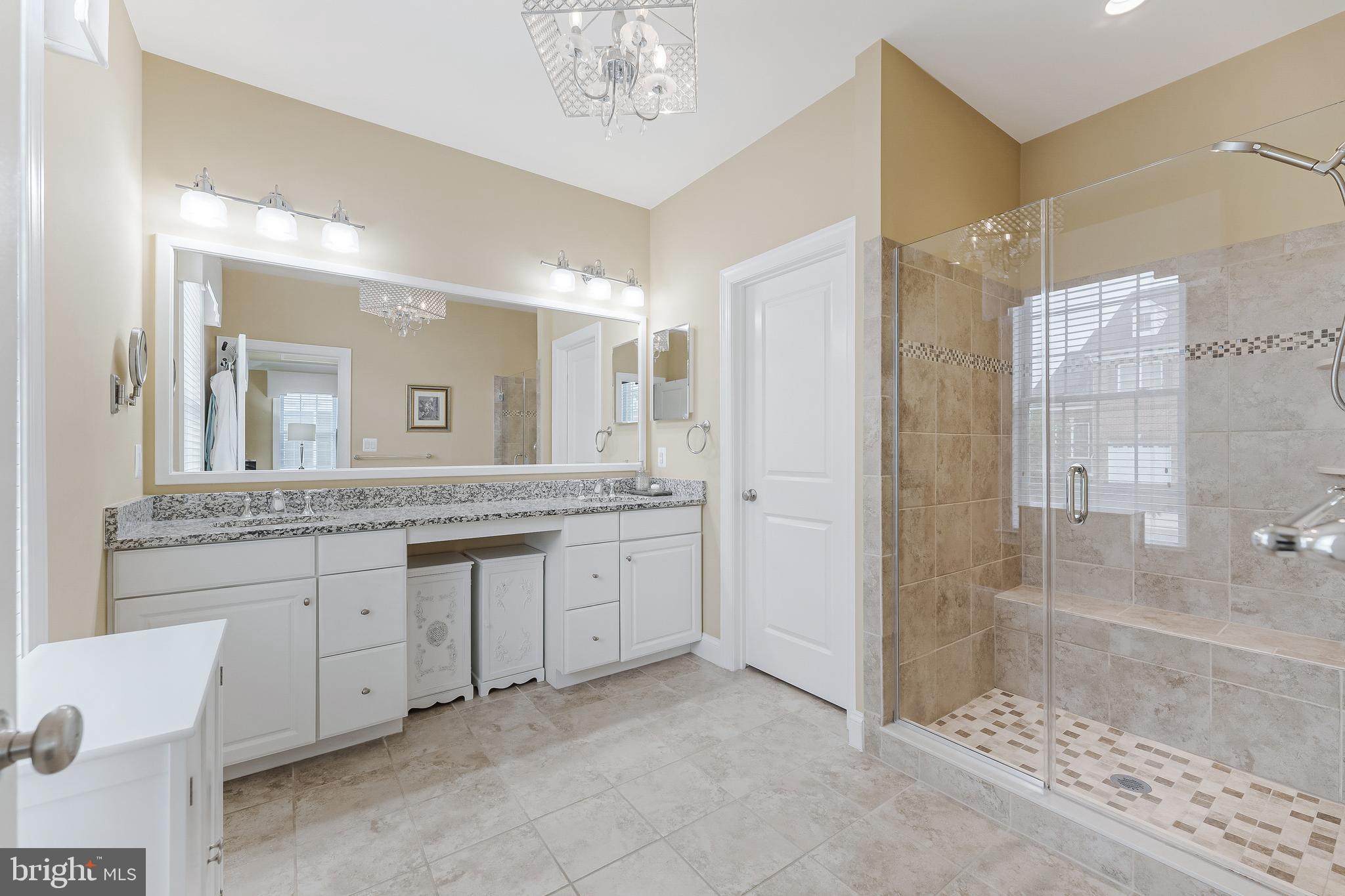 LOUDOUN VALLEY ESTATES 2 - Residential