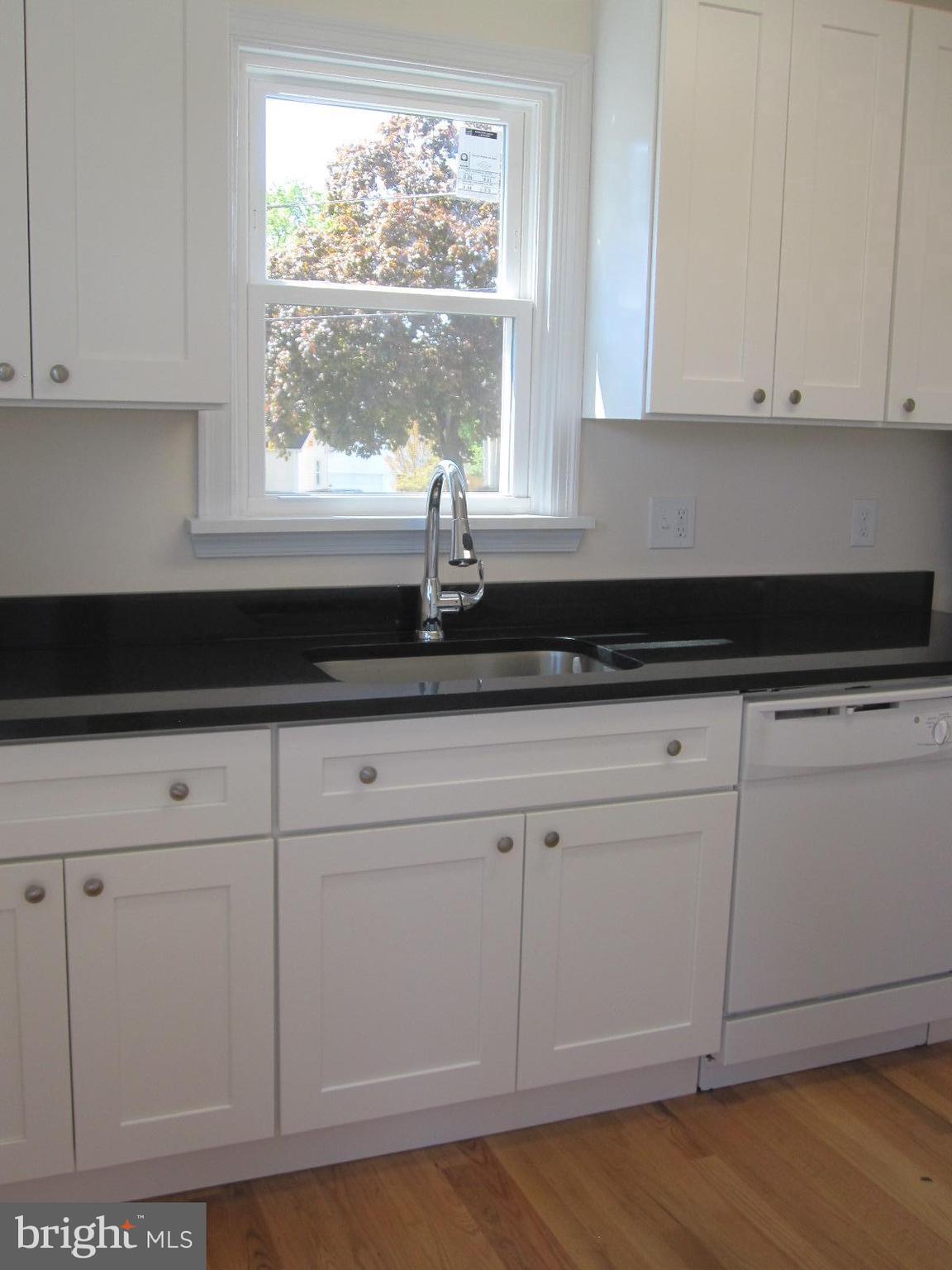 GLENMONT FOREST - Residential Lease