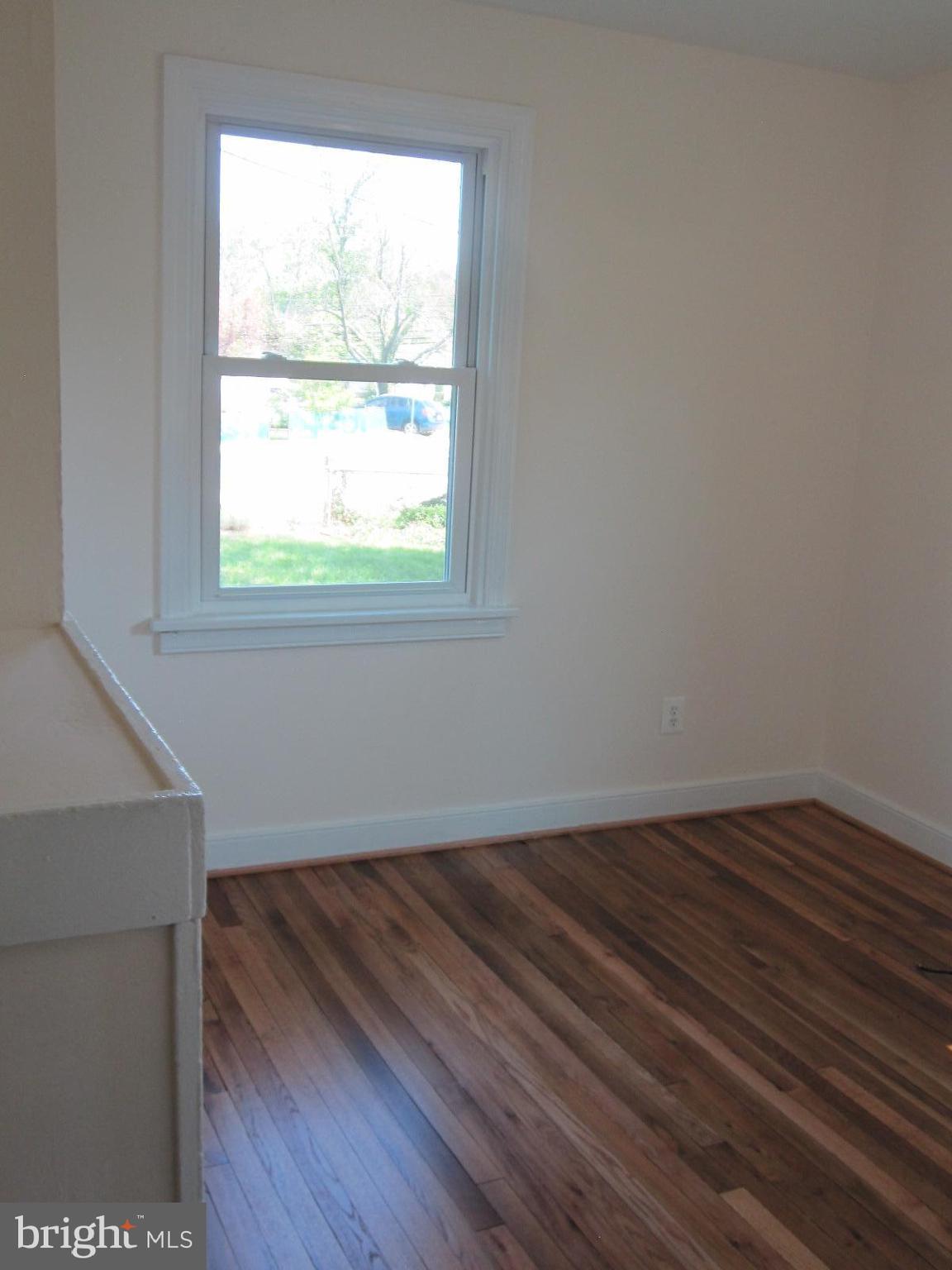 GLENMONT FOREST - Residential Lease