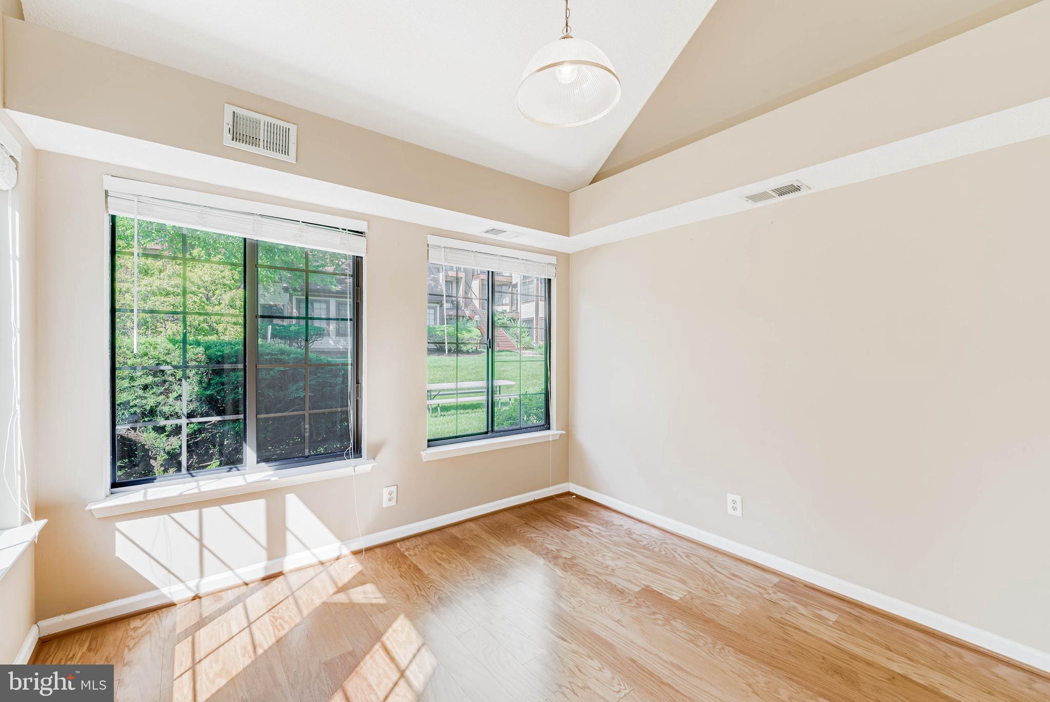 TIERS OF MANCHESTER LAKES - Residential