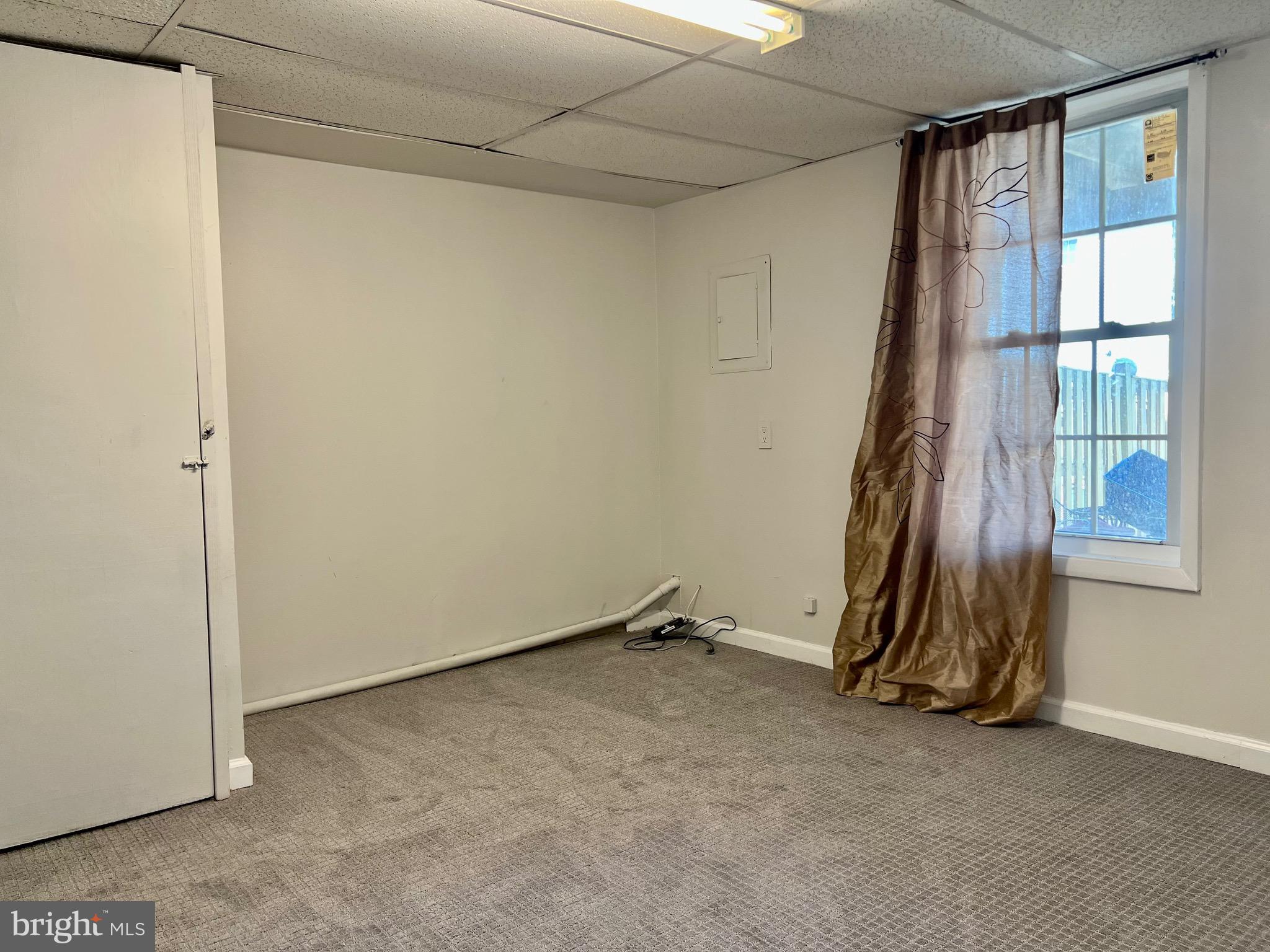 LAKE RIDGE - Residential Lease