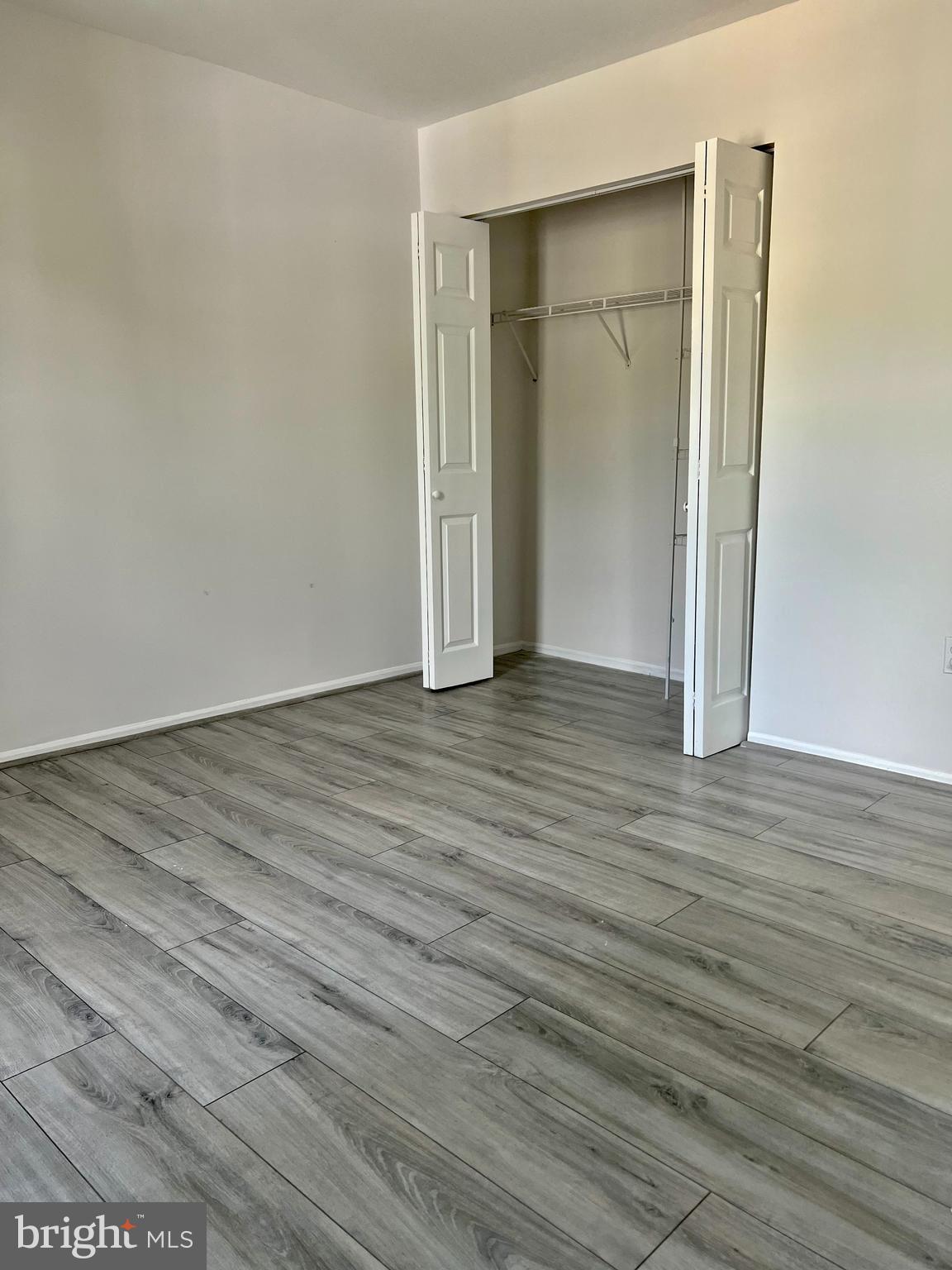 LAKE RIDGE - Residential Lease