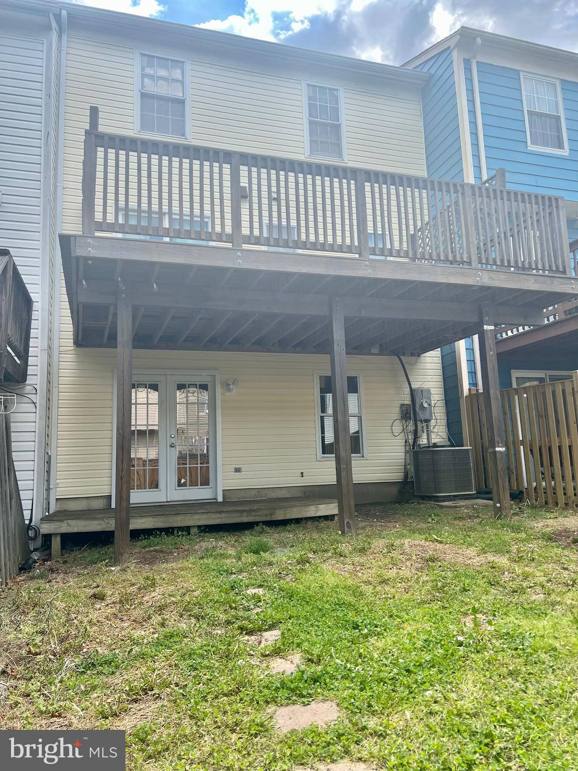 LAKE RIDGE - Residential Lease