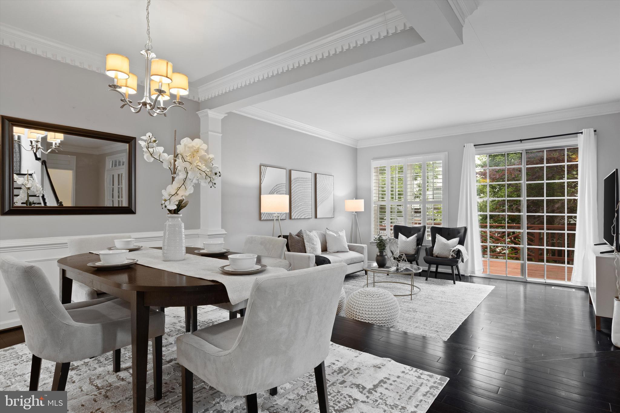 STONEGATE - Residential