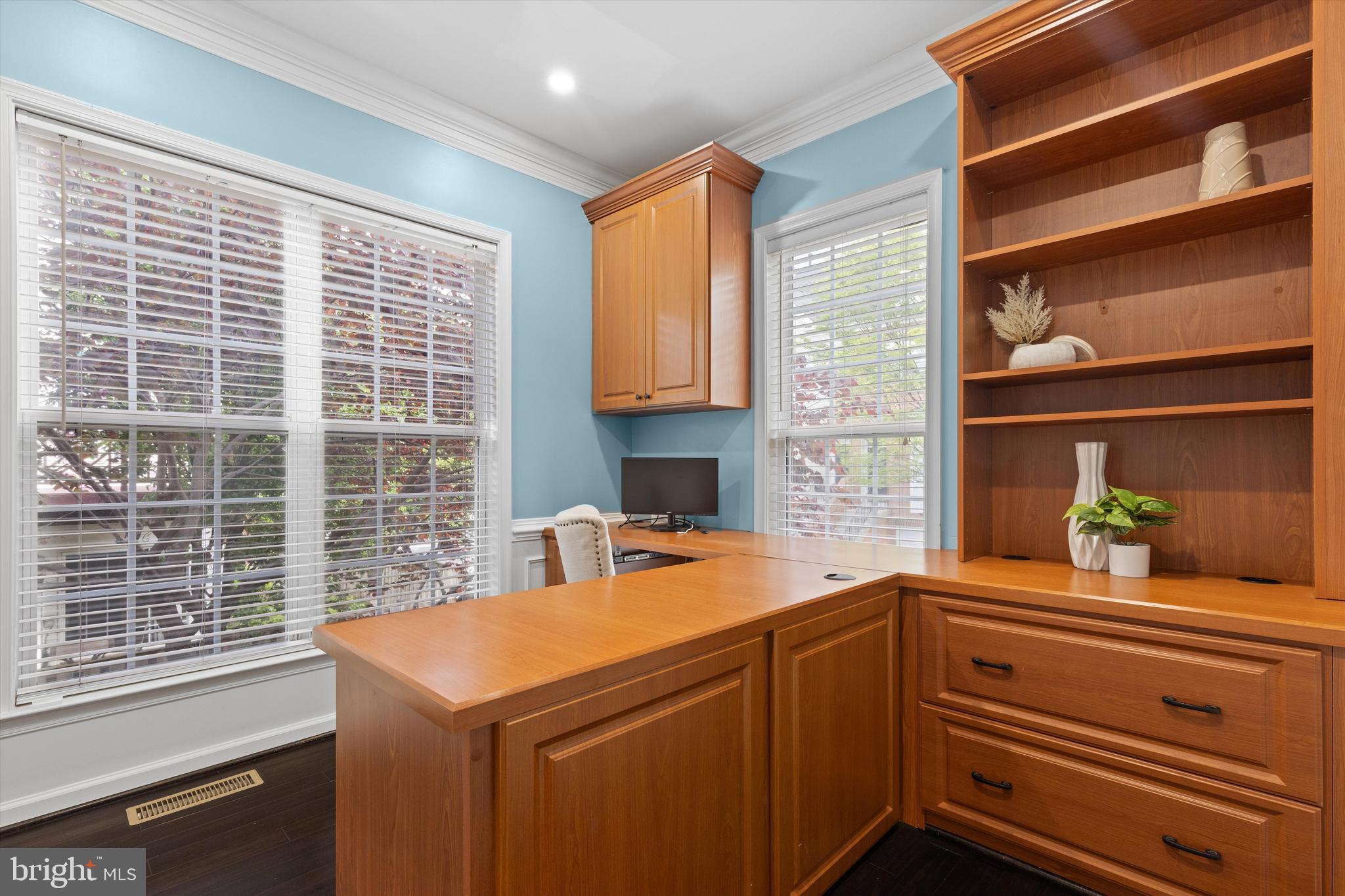 STONEGATE - Residential