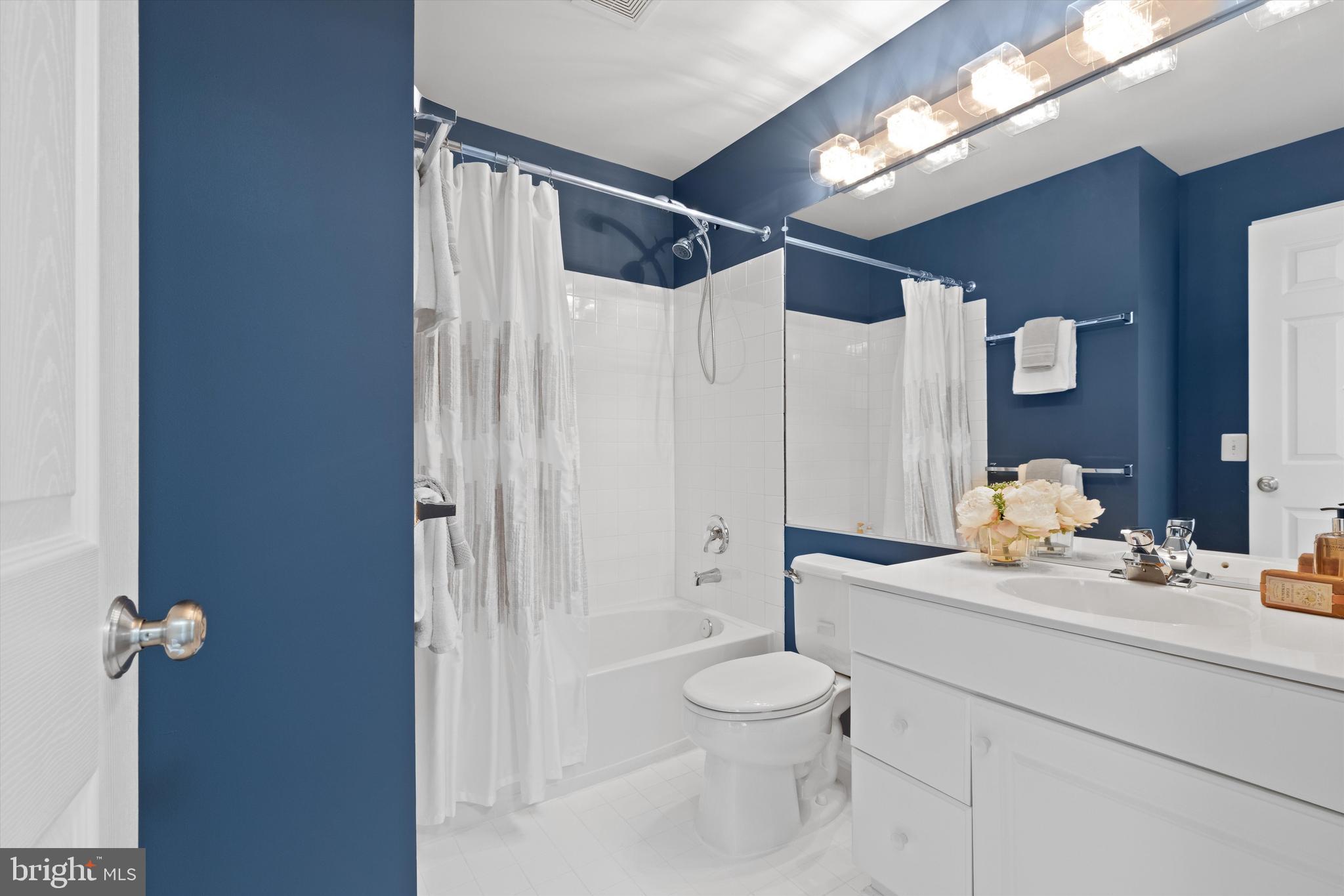 STONEGATE - Residential