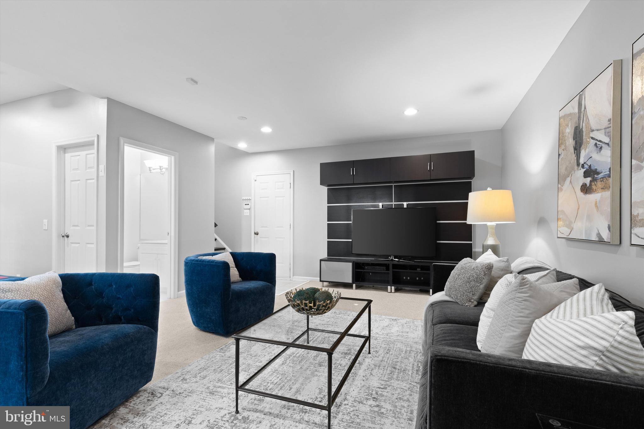 STONEGATE - Residential