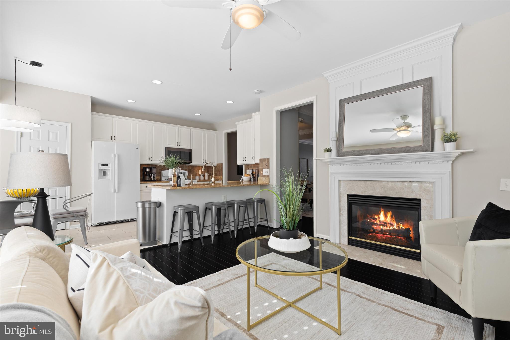 STONEGATE - Residential