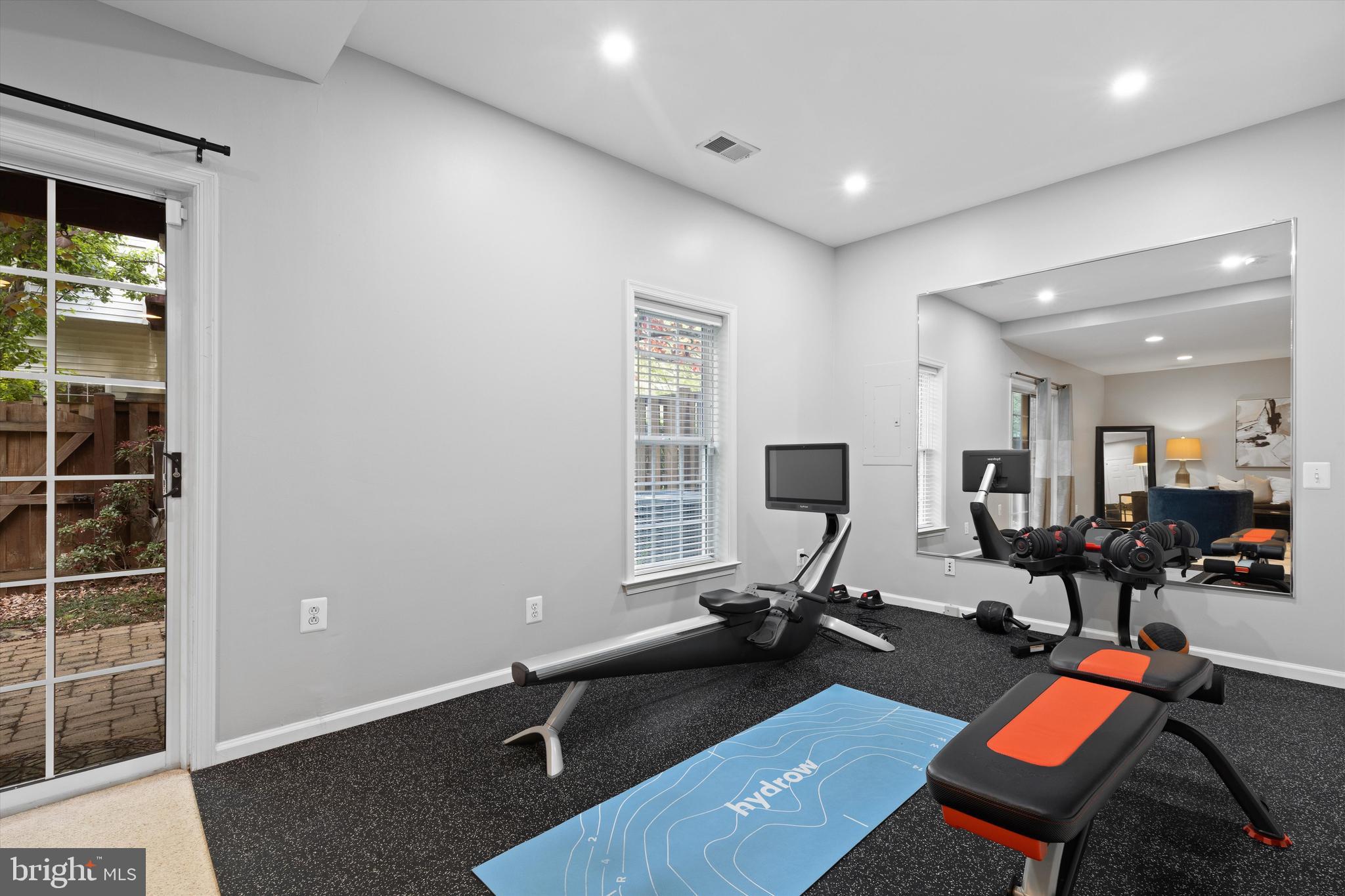 STONEGATE - Residential