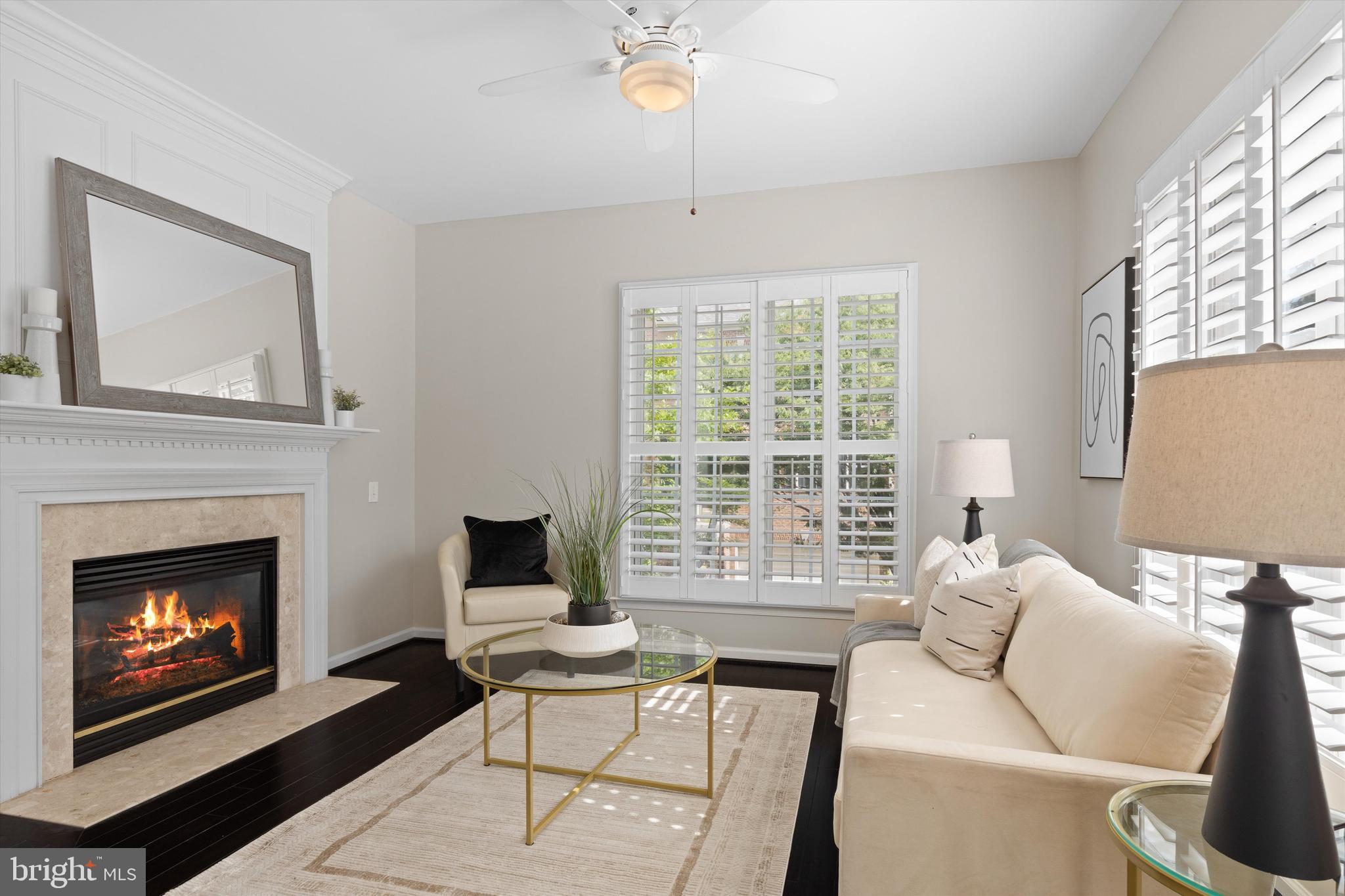 STONEGATE - Residential