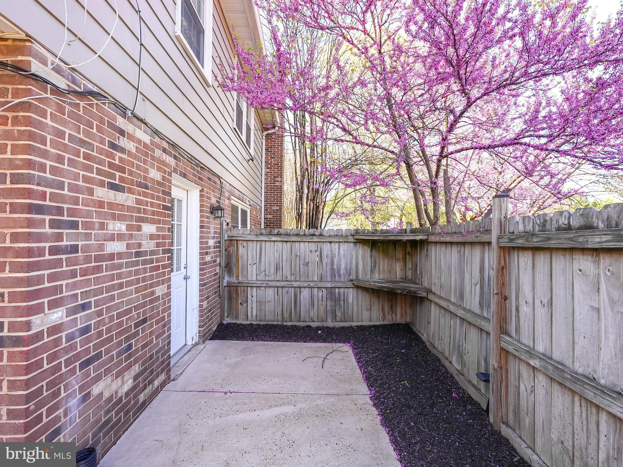 PLANTATION ESTATES - Residential