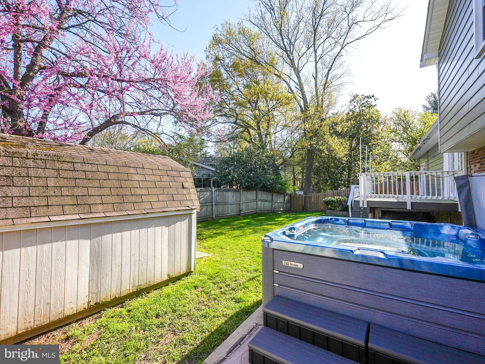 PLANTATION ESTATES - Residential