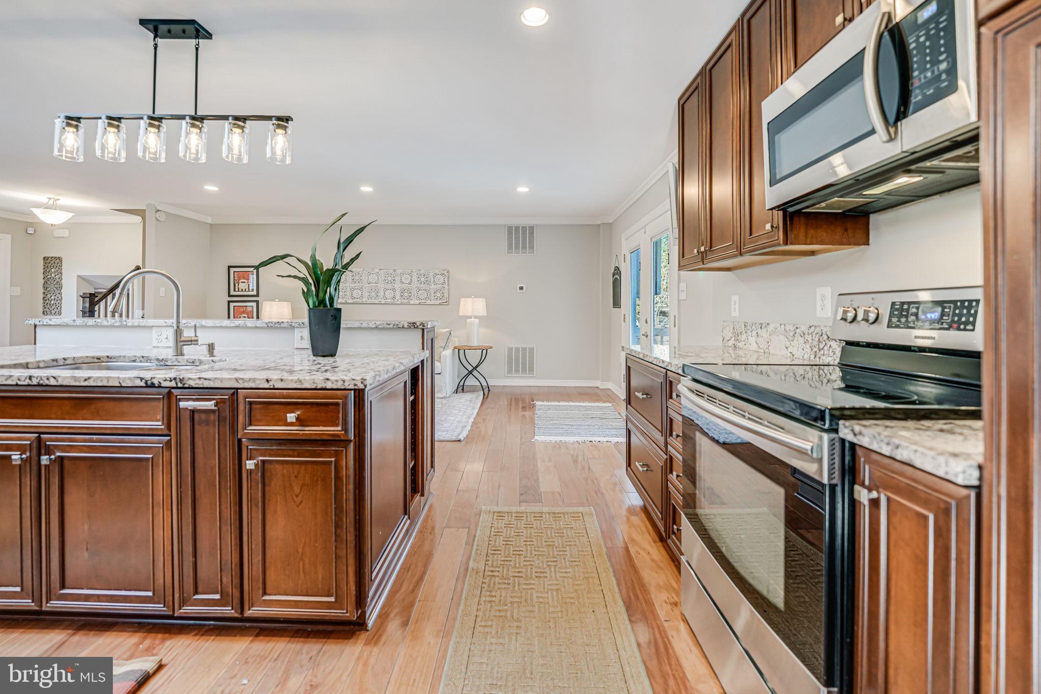 PLANTATION ESTATES - Residential