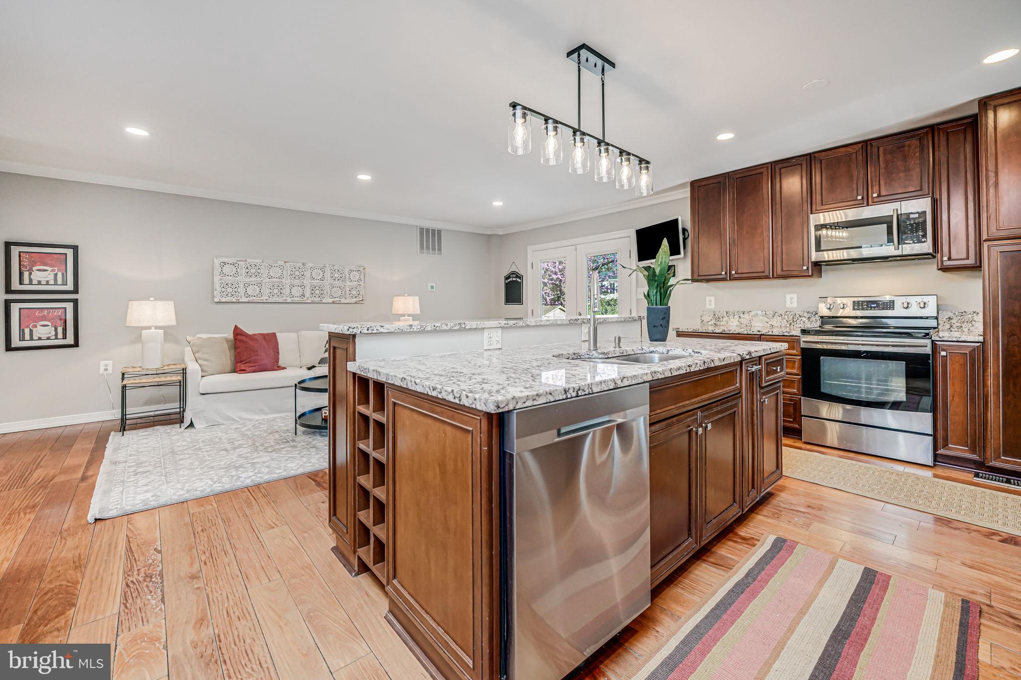 PLANTATION ESTATES - Residential