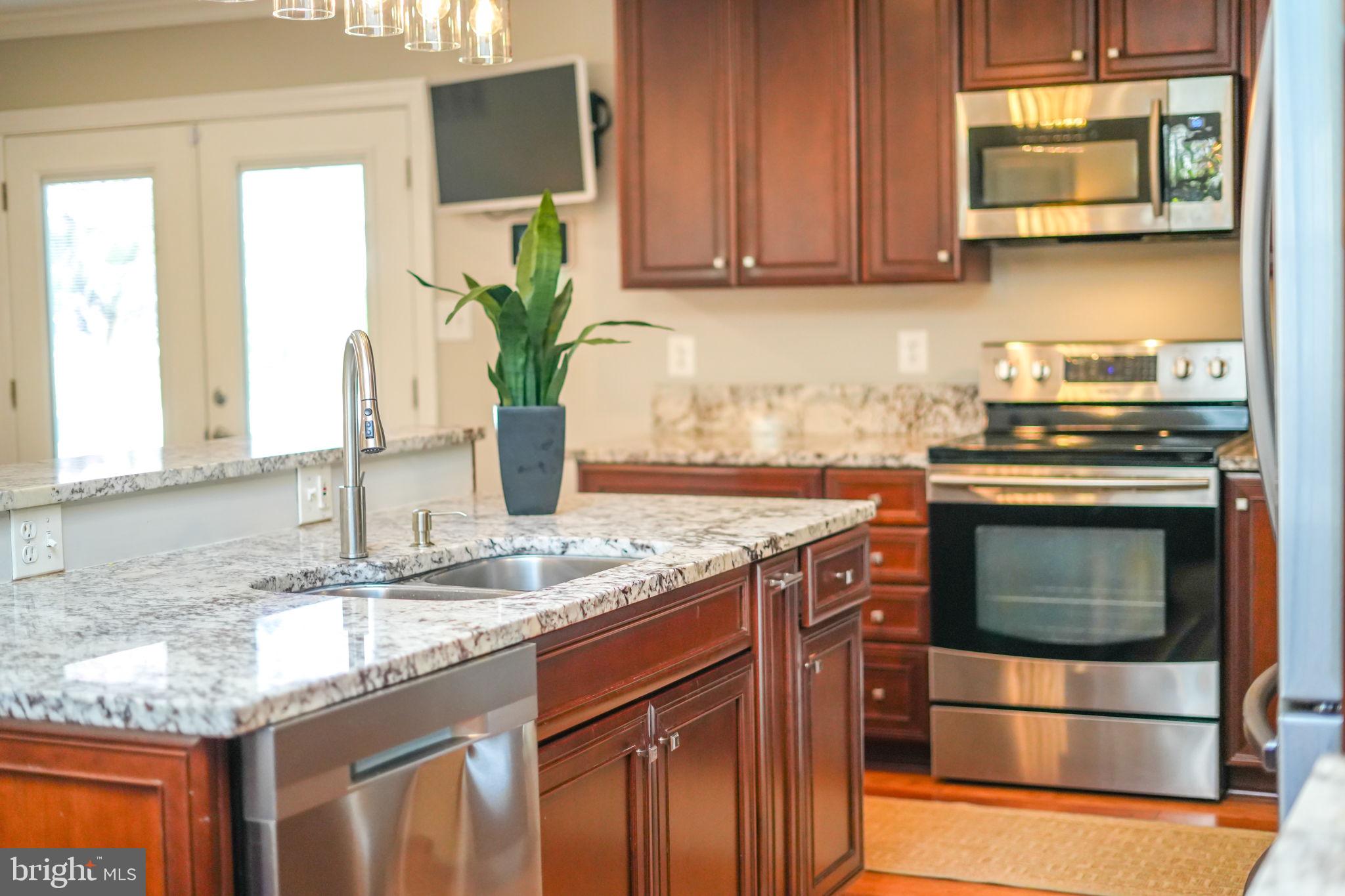 PLANTATION ESTATES - Residential