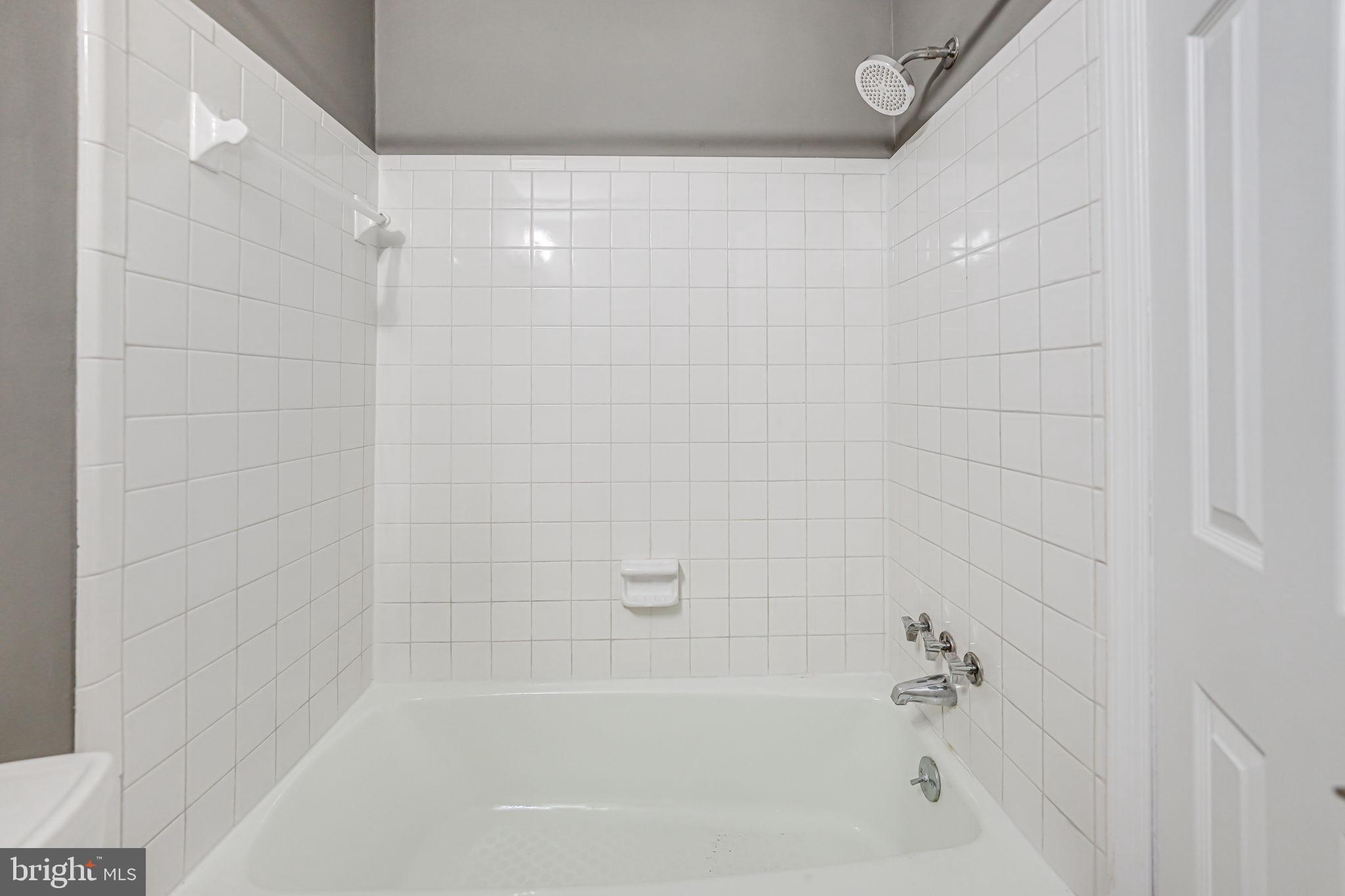 PLANTATION ESTATES - Residential