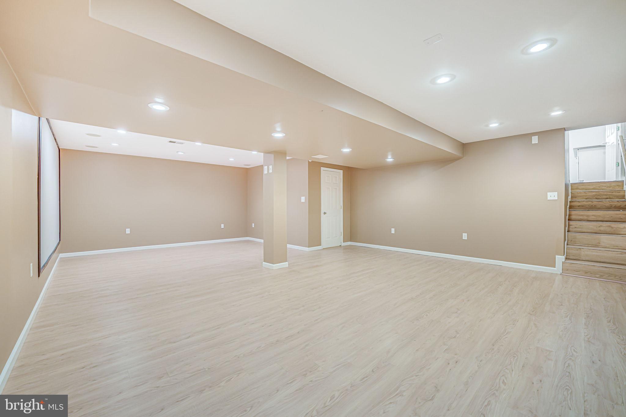 PLANTATION ESTATES - Residential