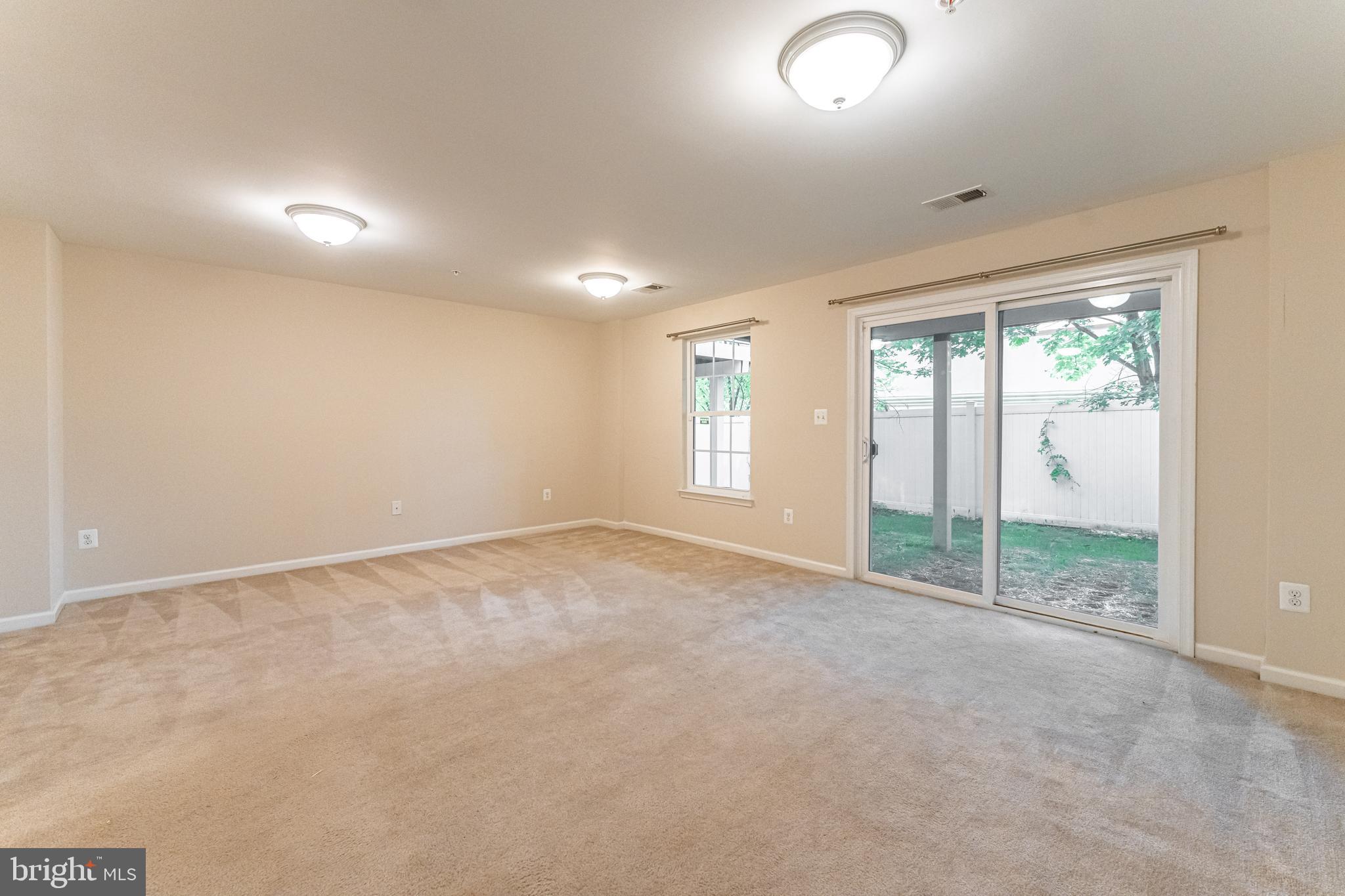 HOWARD SQUARE - Residential Lease