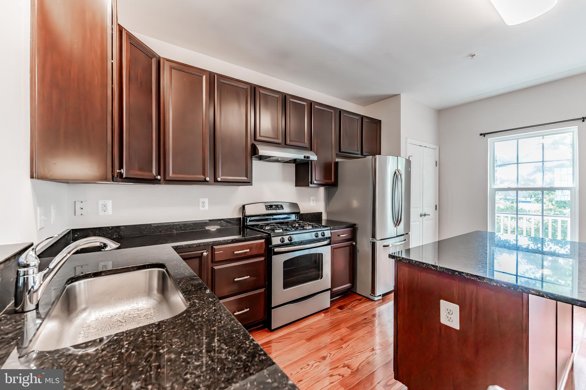 HOWARD SQUARE - Residential Lease