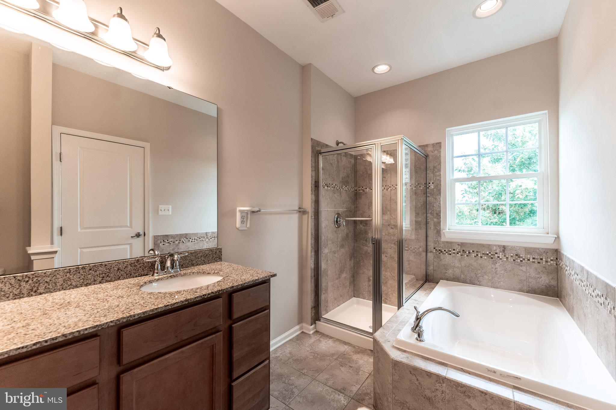 HOWARD SQUARE - Residential Lease