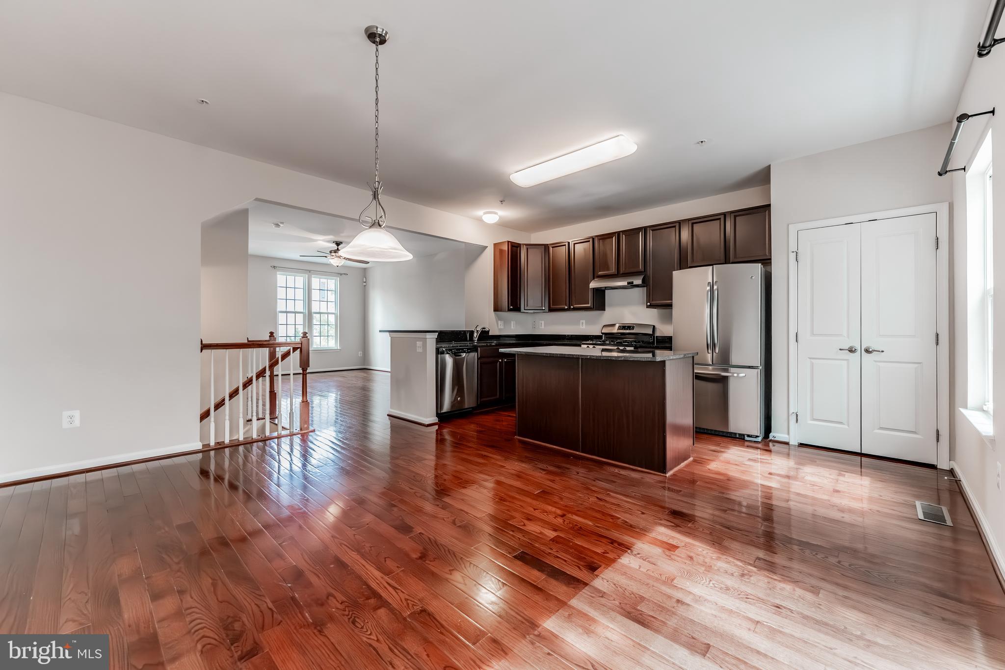 HOWARD SQUARE - Residential Lease