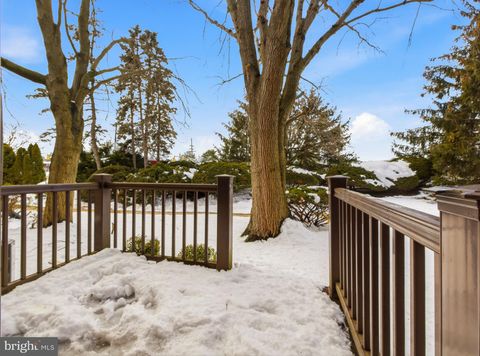 Tiny photo for 102 Kings Croft, CHERRY HILL, NJ 08034 (MLS # NJCD2110918)