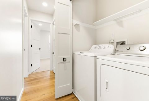 Tiny photo for 102 Kings Croft, CHERRY HILL, NJ 08034 (MLS # NJCD2110918)