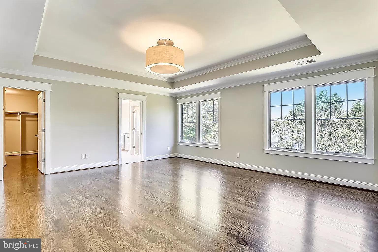 HILLSIDE MANOR - Residential Lease