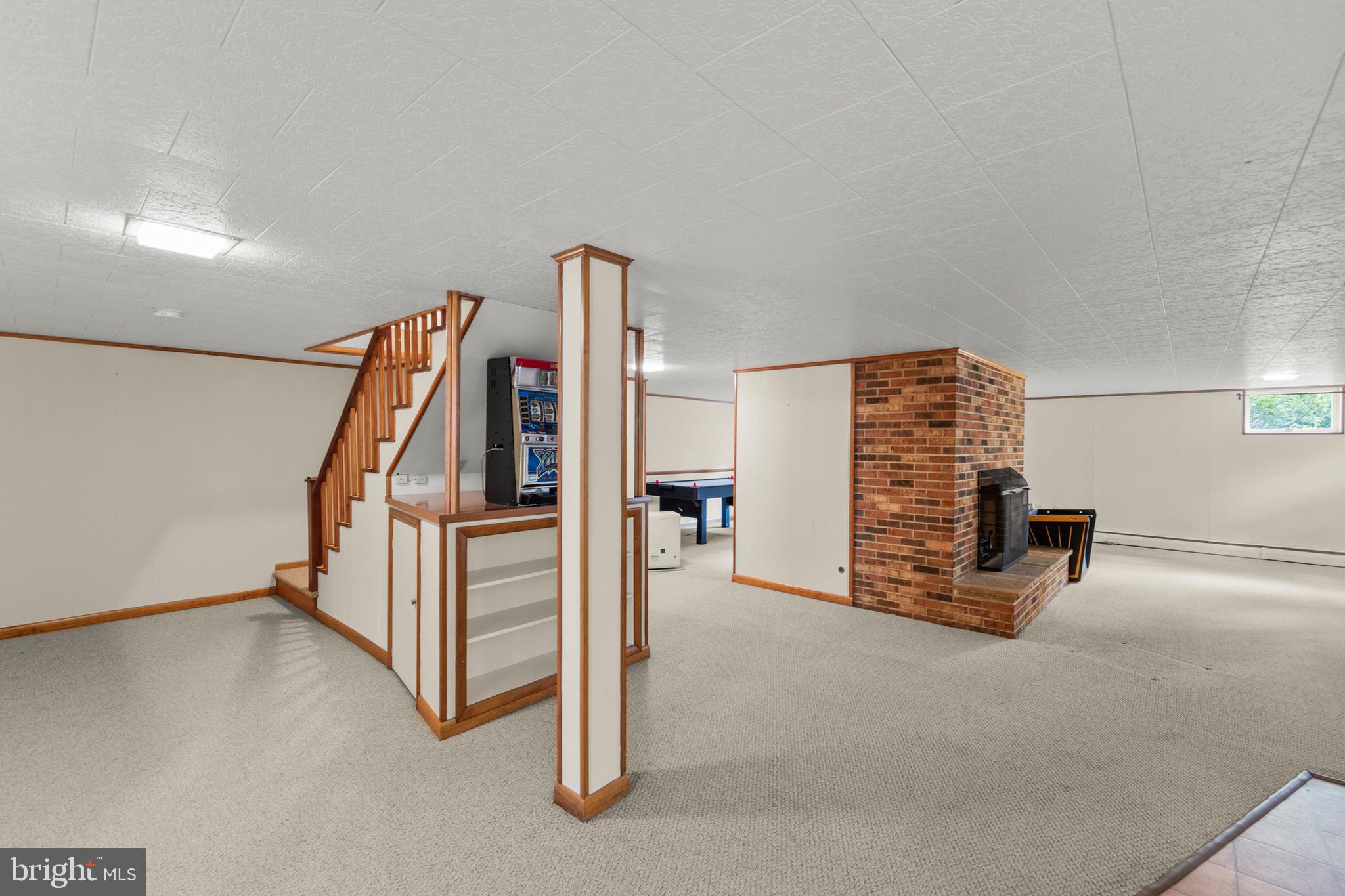 FAIRWAY ESTATES - Residential