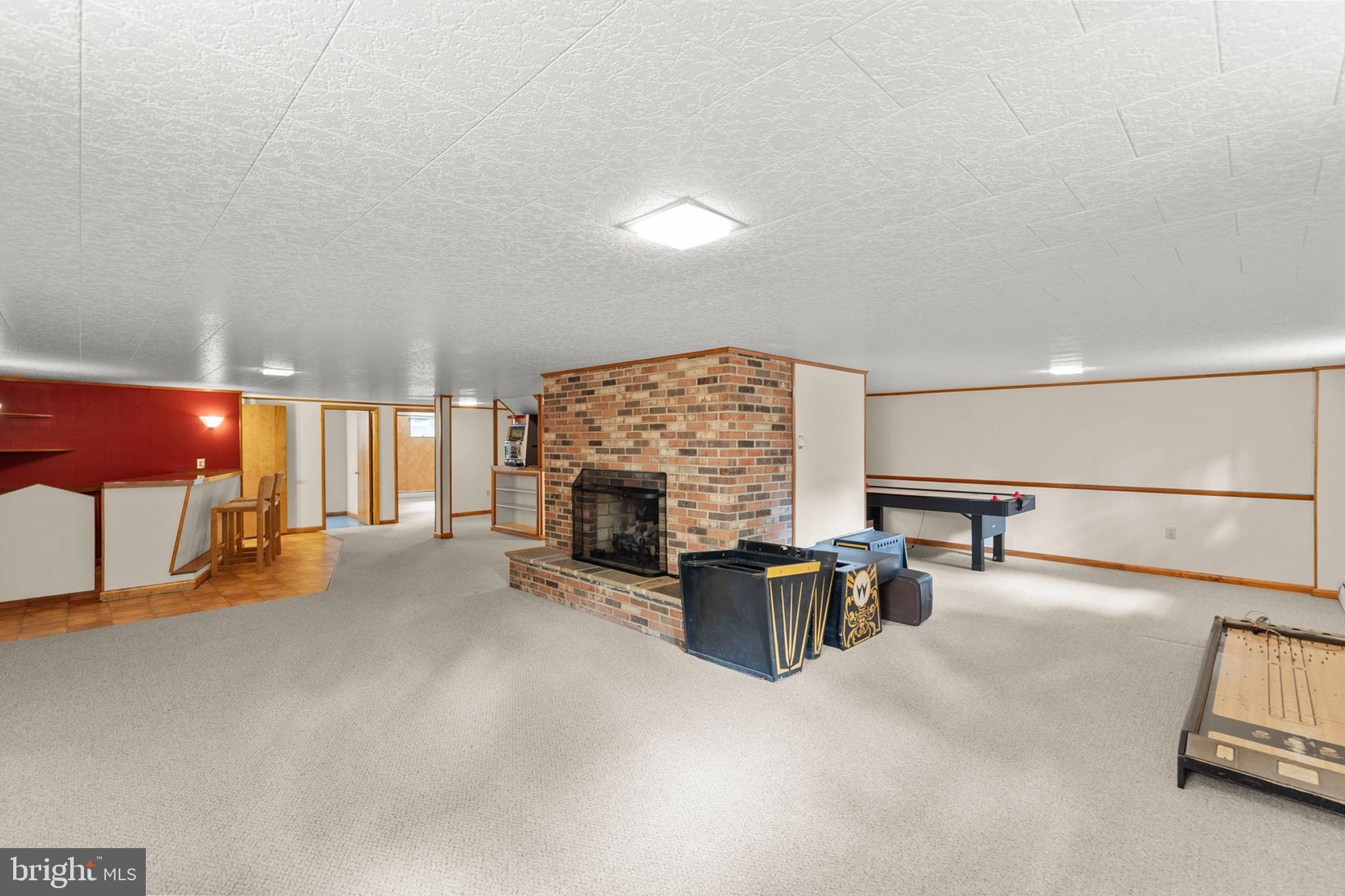 FAIRWAY ESTATES - Residential