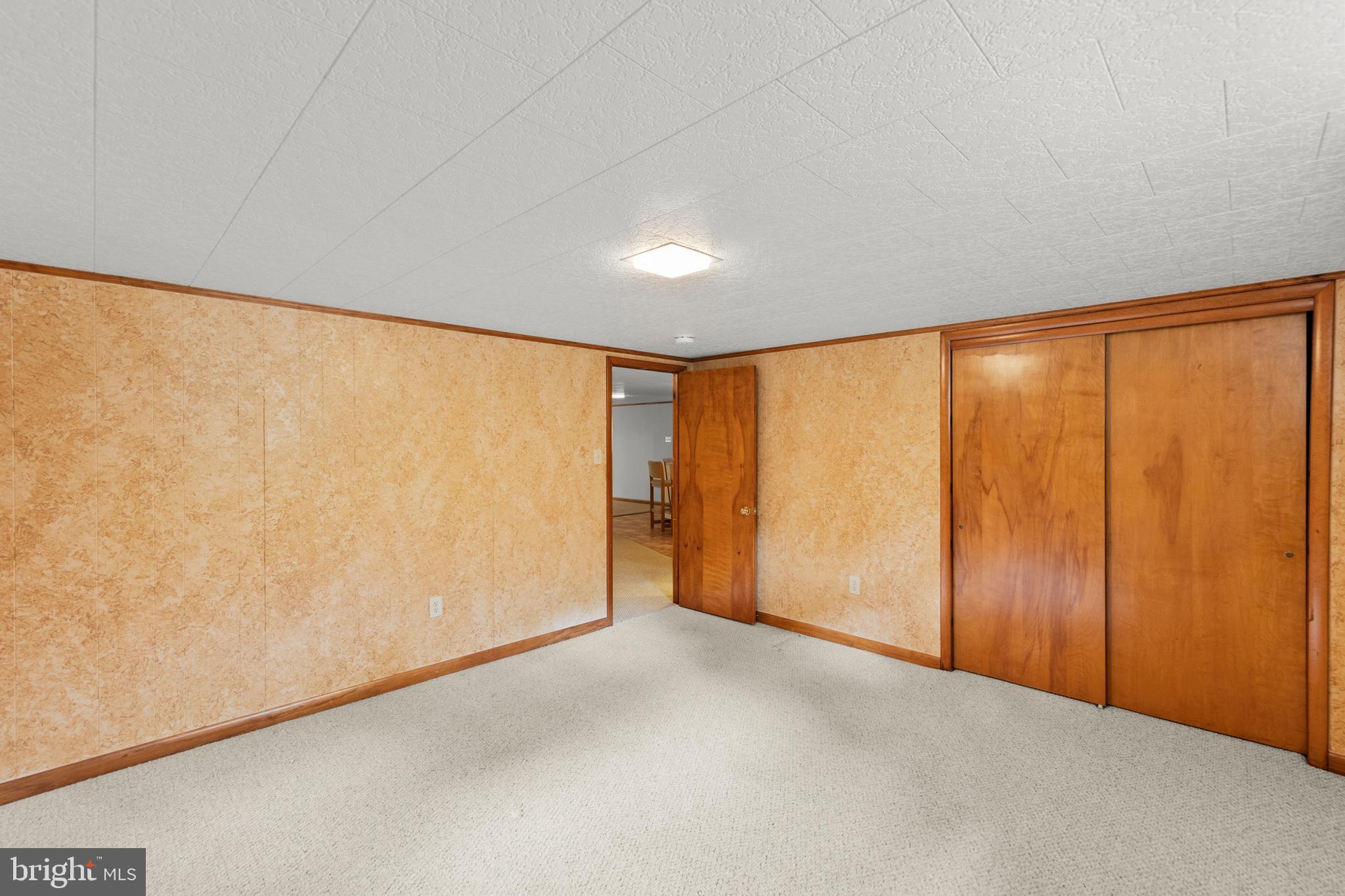 FAIRWAY ESTATES - Residential