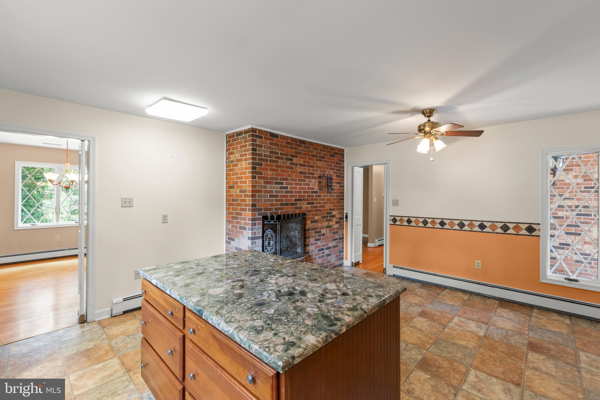 FAIRWAY ESTATES - Residential